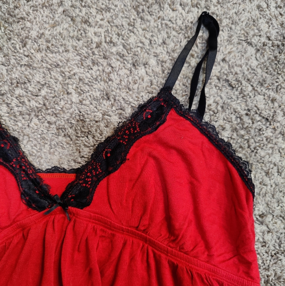 Hips & Curves Babydoll Ruffle Tank - Picture 3 of 5
